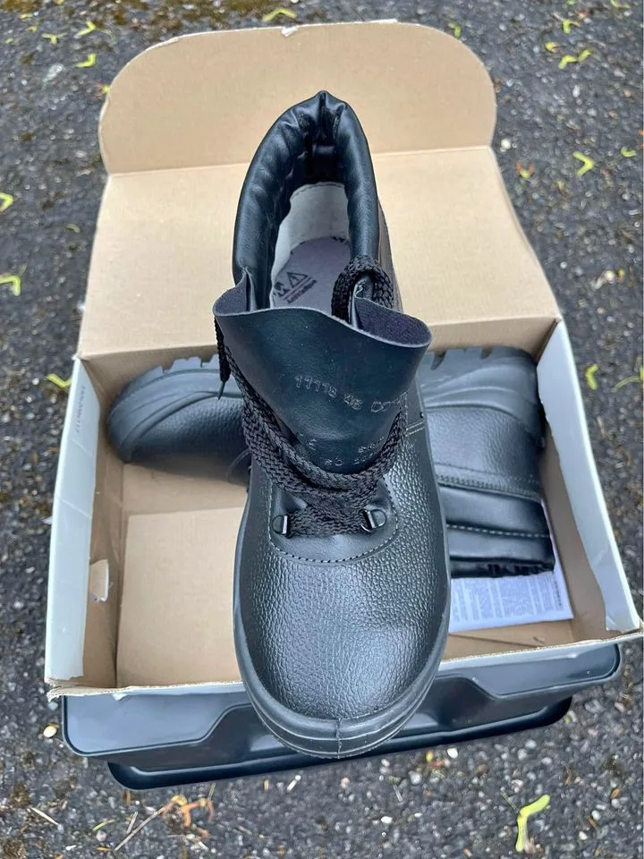 SHOESGATE image