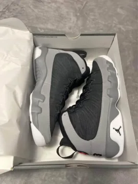 Jordan Men's Athletic Shoes Size 6.5