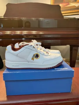 Size 10 Redskins Collection shoes by Reebok